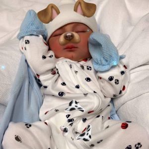 Meet your Posher, Ethan